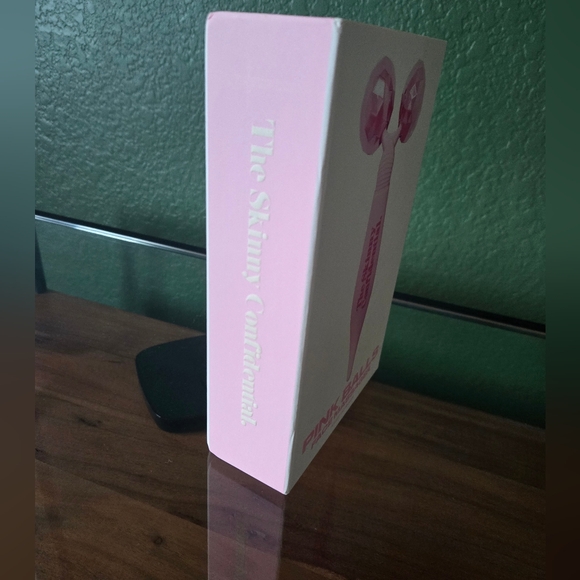 The Skinny Confidential Pink Balls Face Massager - Picture 4 of 5